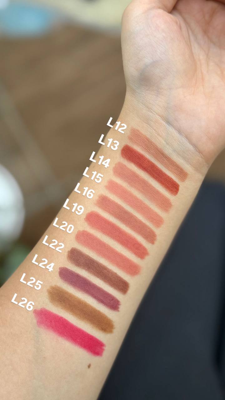 خط لب چوبی روبی سیما — تصویر 4