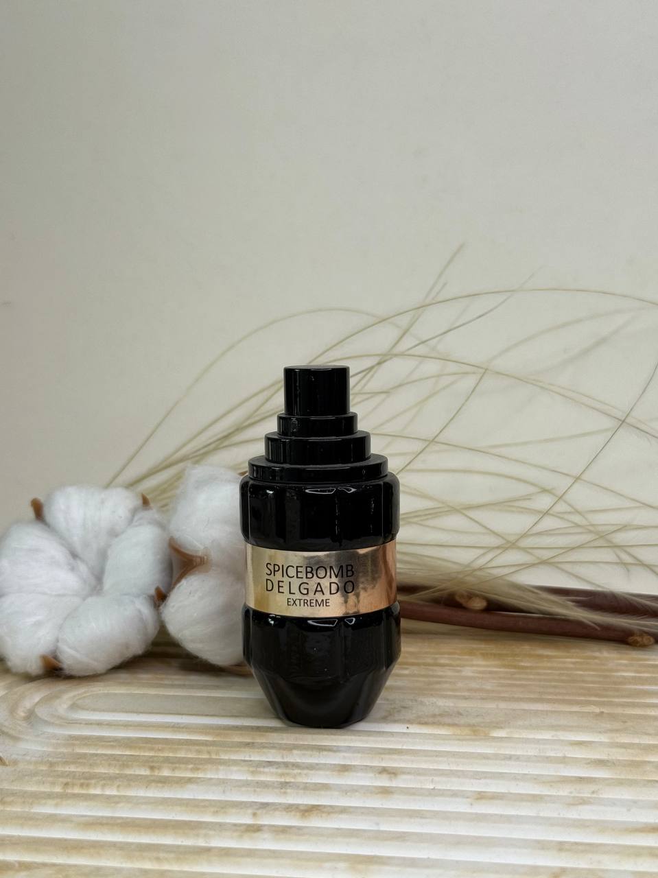 اسپایس بمب (Viktor & Rolf Spicebomb) | دلگادو (Delgado) — تصویر 2