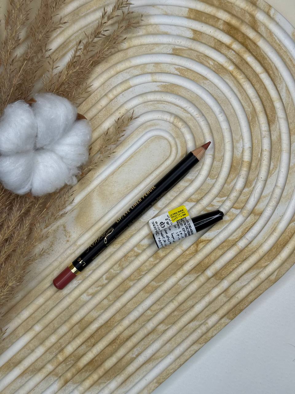 خط لب چوبی روبی سیما-L16