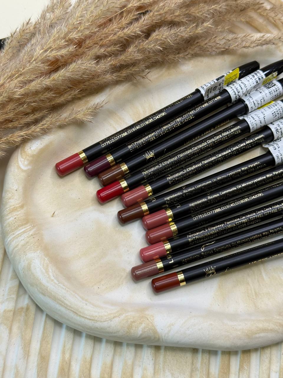 خط لب چوبی روبی سیما — تصویر 3